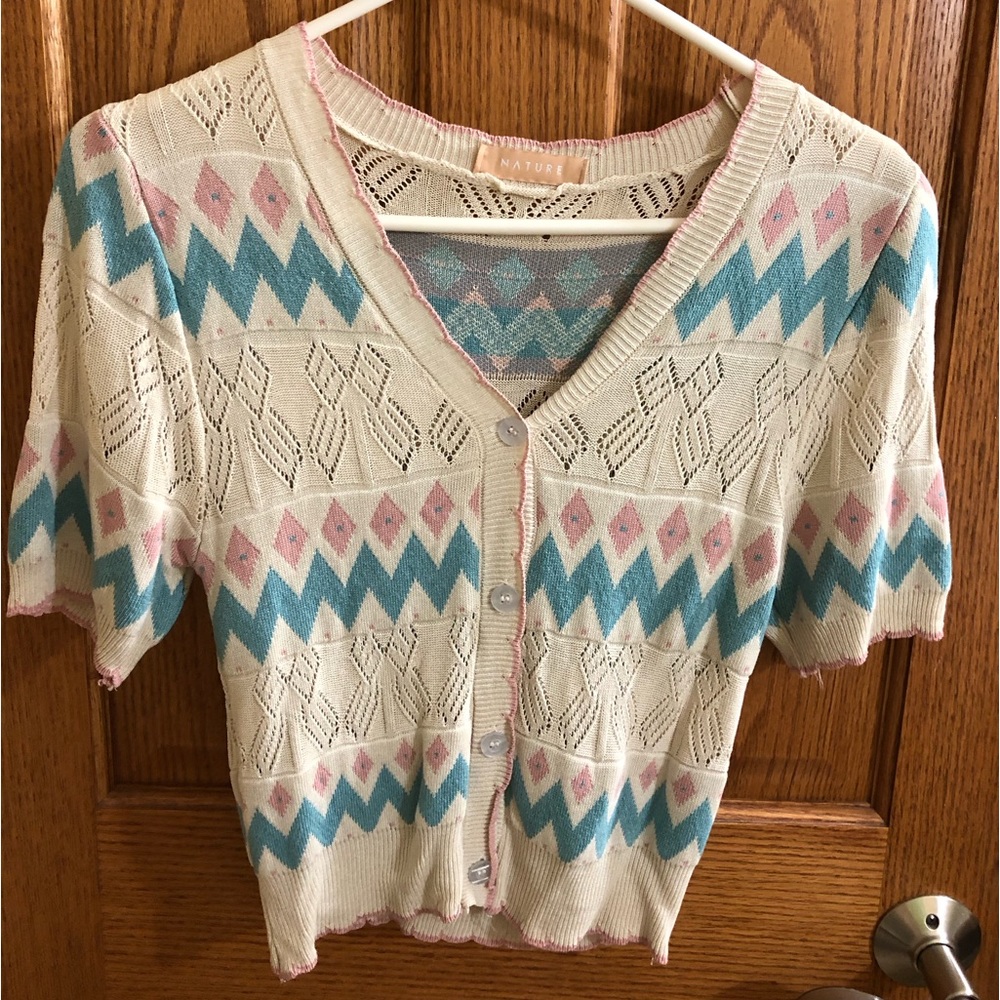 Women’s Short Sleeve Sweater. Size Small. Brand: Nature. White Pink Turquoise.
